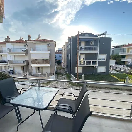 Mosaic Luxury Apartment Nea Peramos  Exterior photo