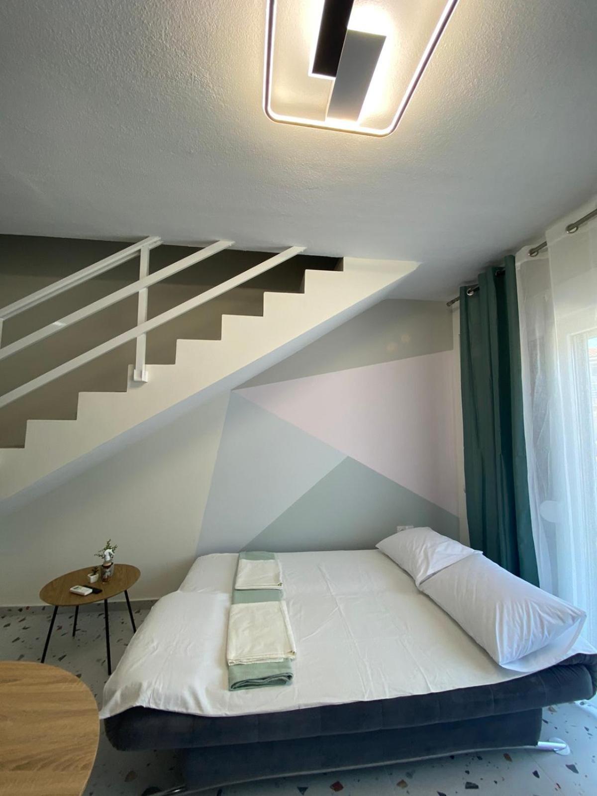 Apartment Mosaic Luxury